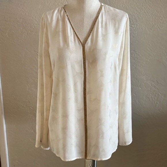 Liz Claiborne Tops - Liz Claiborne Cream Leaf pattern Rhinestone accent Women's Top sz M